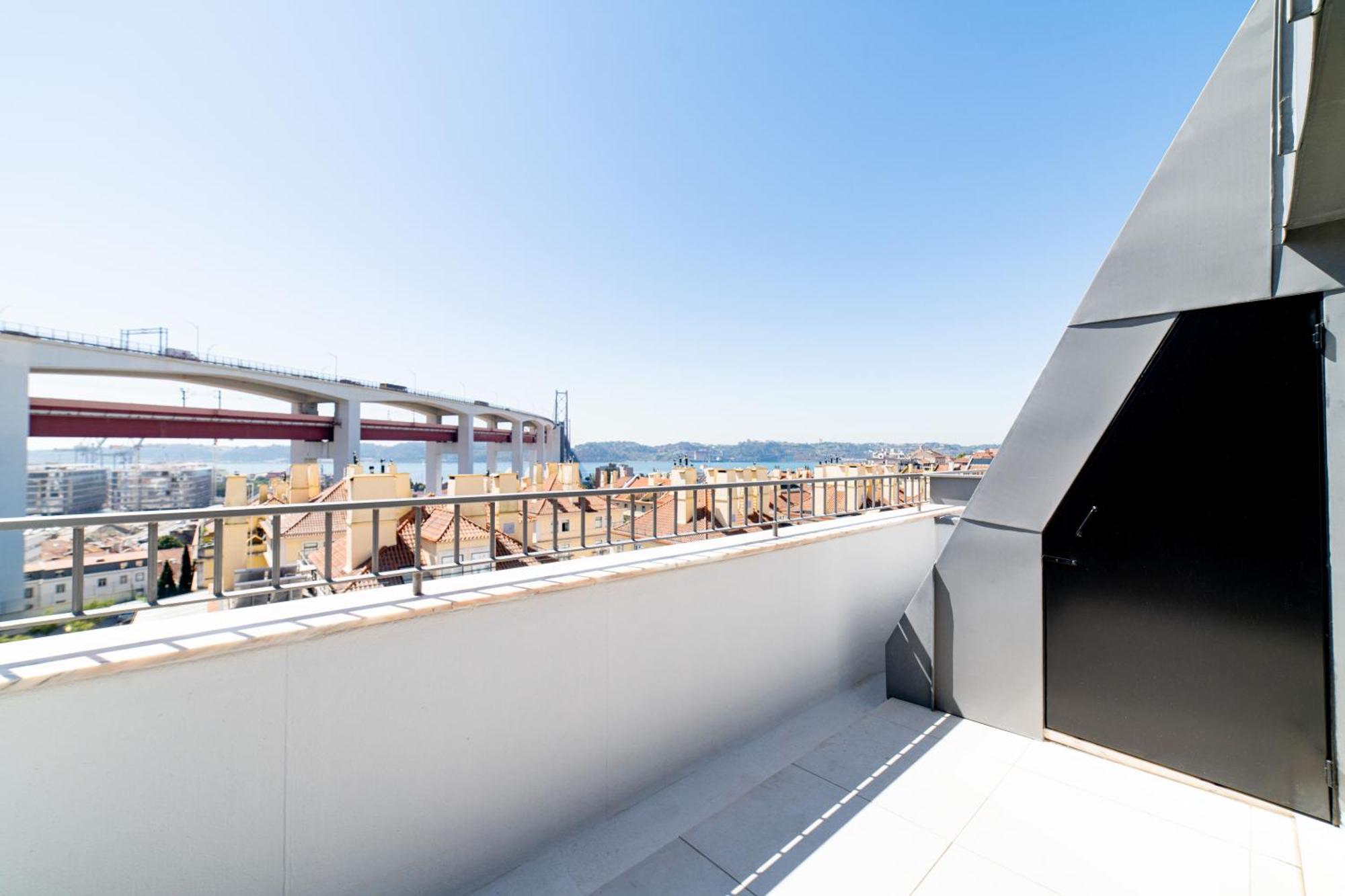 Lusiadas 53 5 D - Beautiful River View Lisboa Exteriör bild
